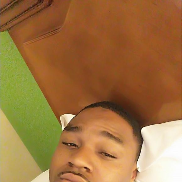 Meet your Posher, Jermain - Picture 1 of 1